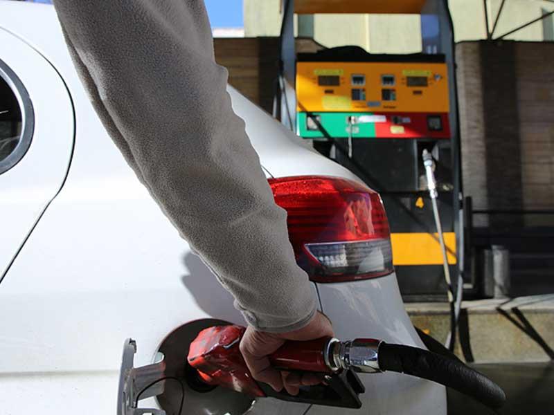مصرف بنزین کشور باز هم رکورد زد