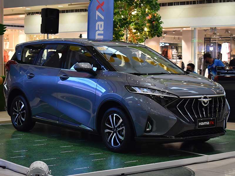 رونمایی از محصولات جدید ایران خودرو در چهارمین نمایشگاه بین‌المللی خودروی تهران