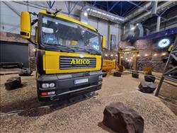 قدرت نمایی آمیکو با خودروهای معدنی در نمایشگاه خودرو مشهد
