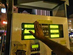 آیا قیمت بنزین افزایش می یابد؟