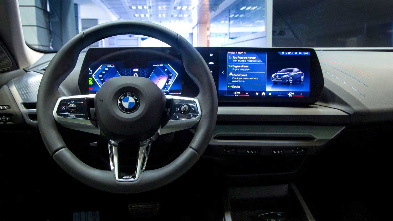 ب ام و 225 L M Sport مدل 2025