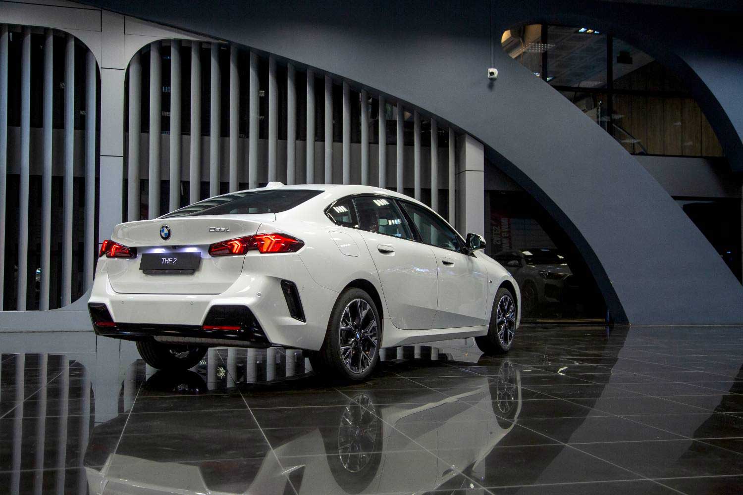 ب ام و 225 L M Sport