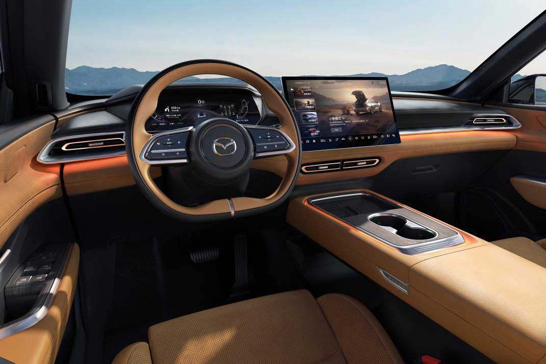 طراحی مزدا EZ-6